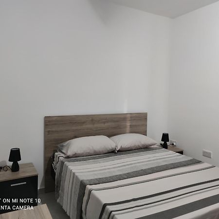 Privilege Suite Sliema Habitación foto