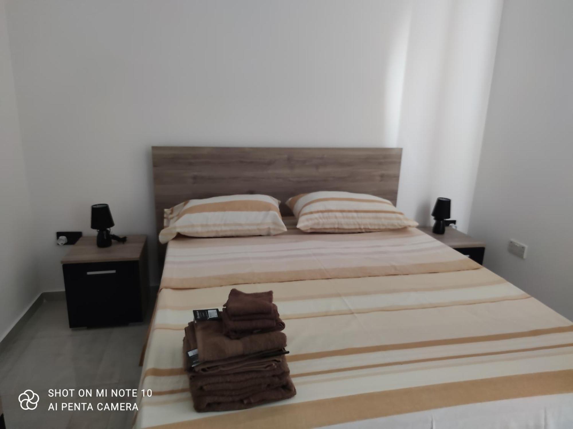 Privilege Suite Sliema Habitación foto